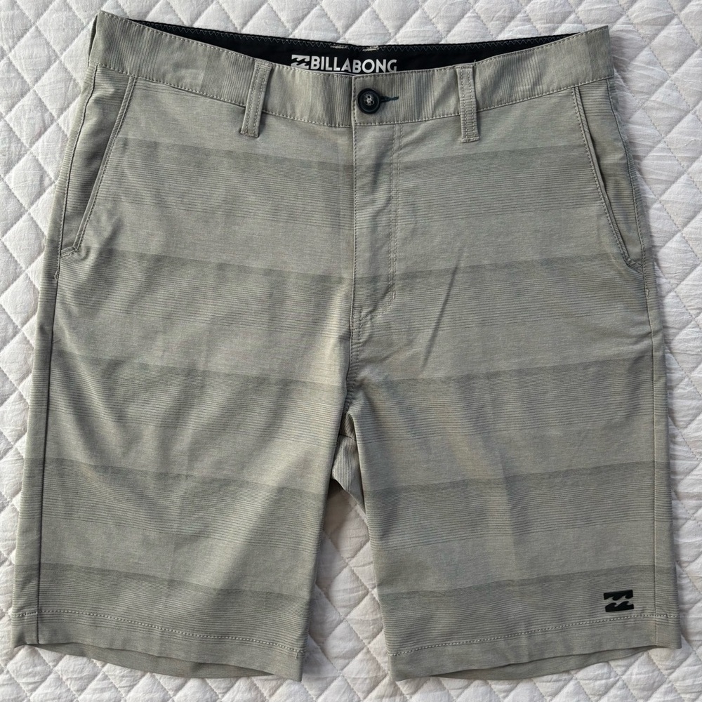 Billabong Men's Hybrid Shorts
